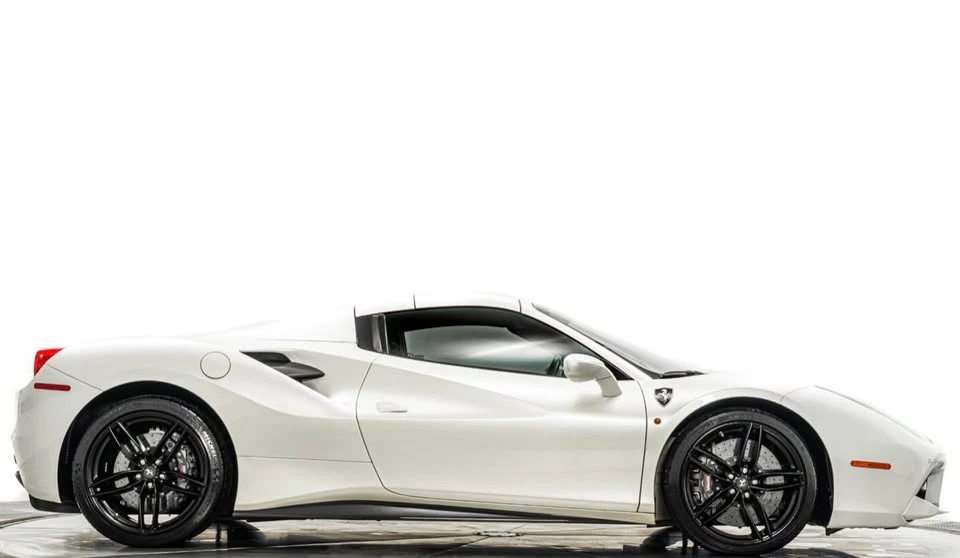 2017 Ferrari 488 Spider - Image 6 of 19
