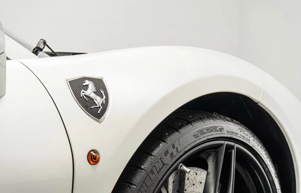2017 Ferrari 488 Spider - Image 16 of 19