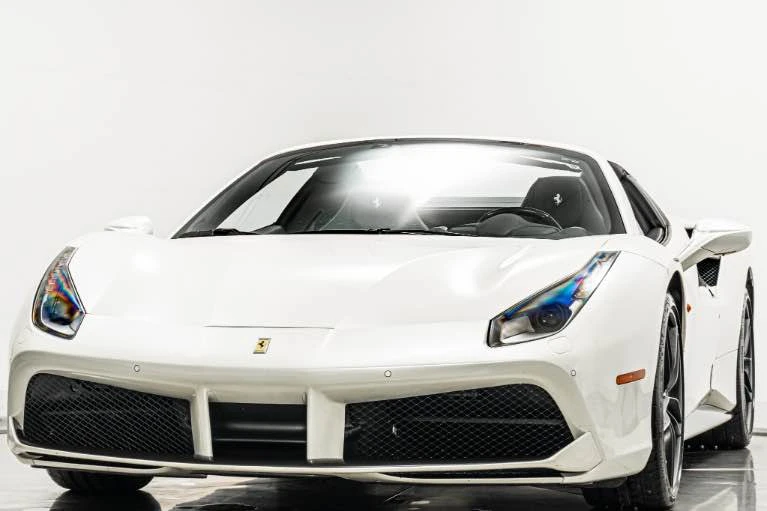 2017 Ferrari 488 Spider - Image 3 of 10