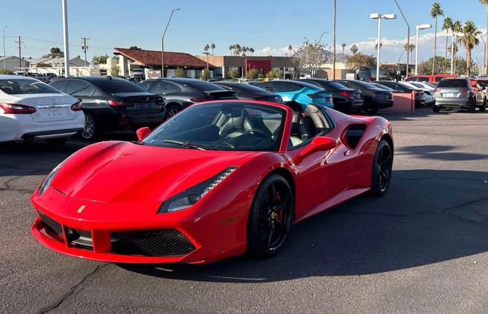 2017 Ferrari 488 Spider - Image 8 of 14