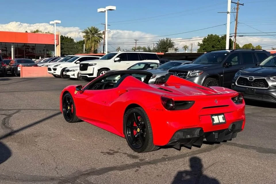 2017 Ferrari 488 Spider - Image 6 of 14