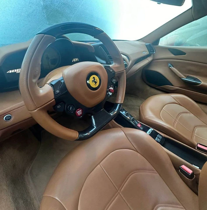 2017 Ferrari 488 Spider - Image 2 of 4