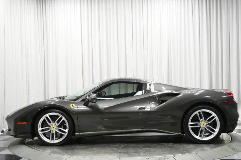 2017 Ferrari 488 Spider - Image 3 of 18