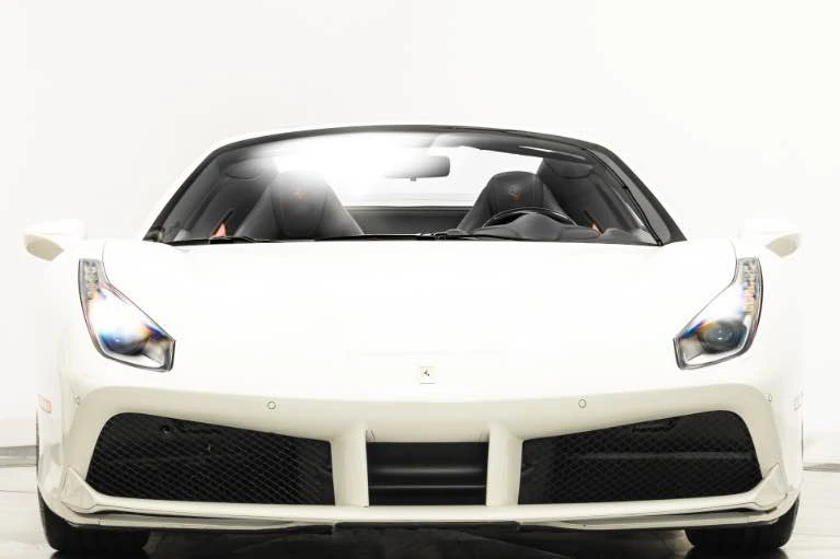 2017 Ferrari 488 Spider - Image 5 of 16