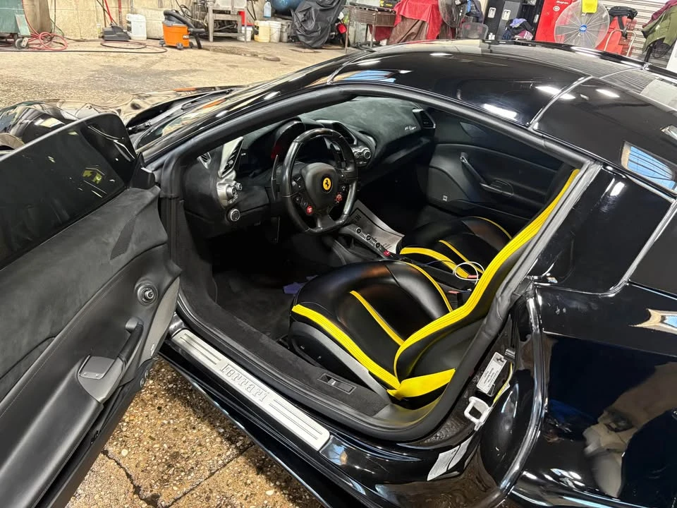 2017 Ferrari 488 Spider - Image 3 of 7