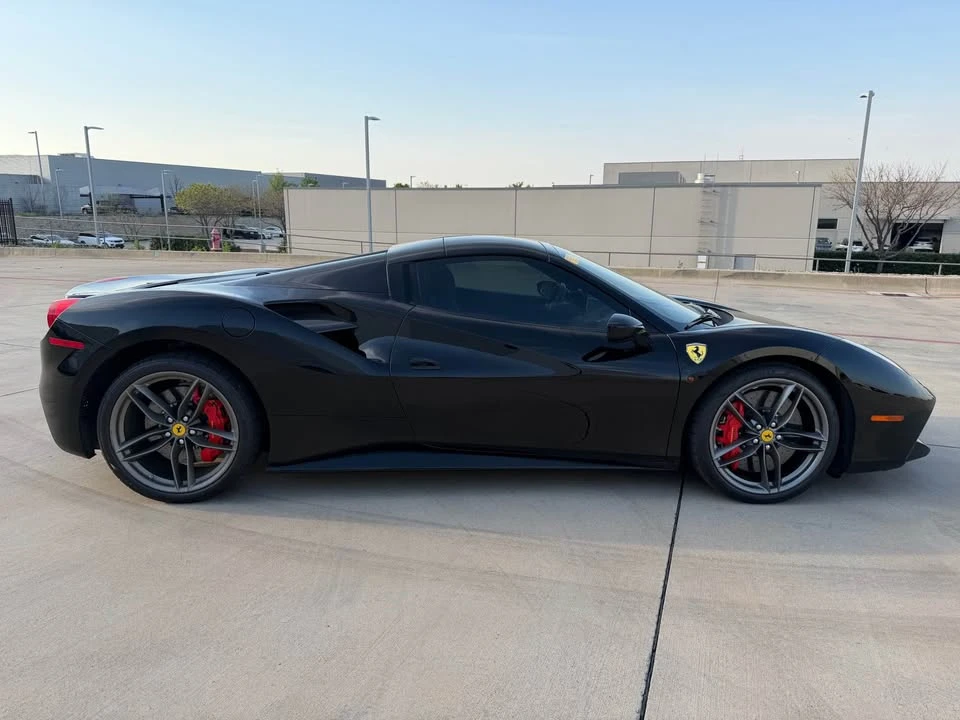 2017 Ferrari 488 Spider - Image 9 of 19