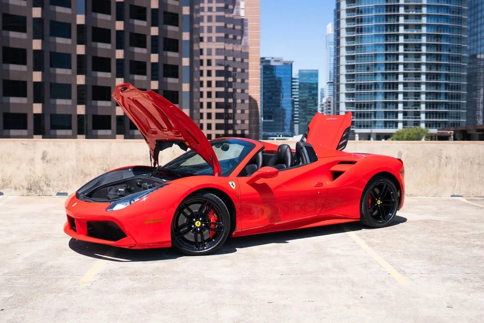 2017 Ferrari 488 Spider - Image 8 of 14