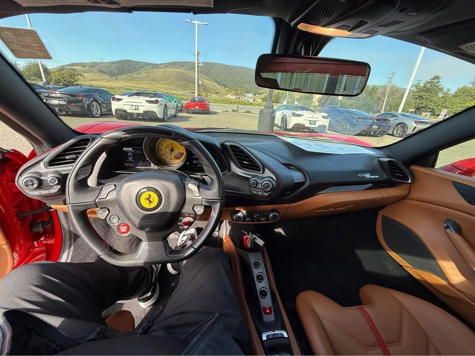 2017 Ferrari 488 Spider - Image 8 of 11