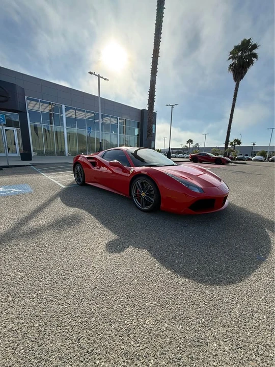 2017 Ferrari 488 Spider - Image 3 of 11