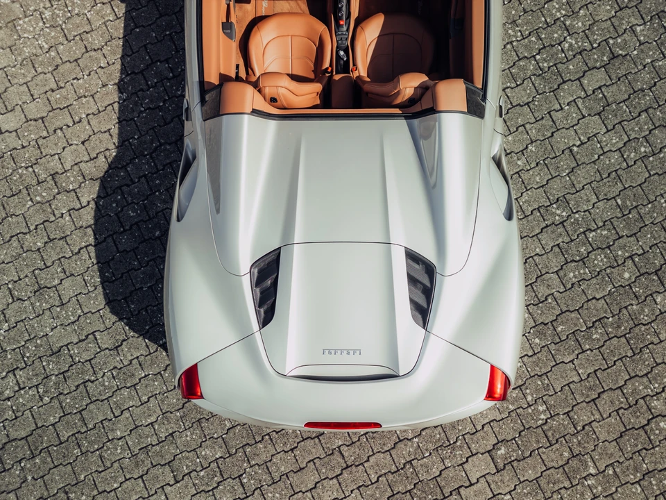 2017 Ferrari 488 Spider - Image 18 of 31