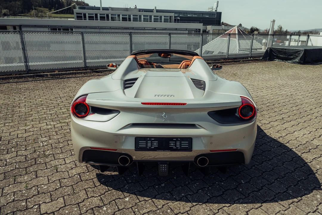 2017 Ferrari 488 Spider - Image 6 of 31