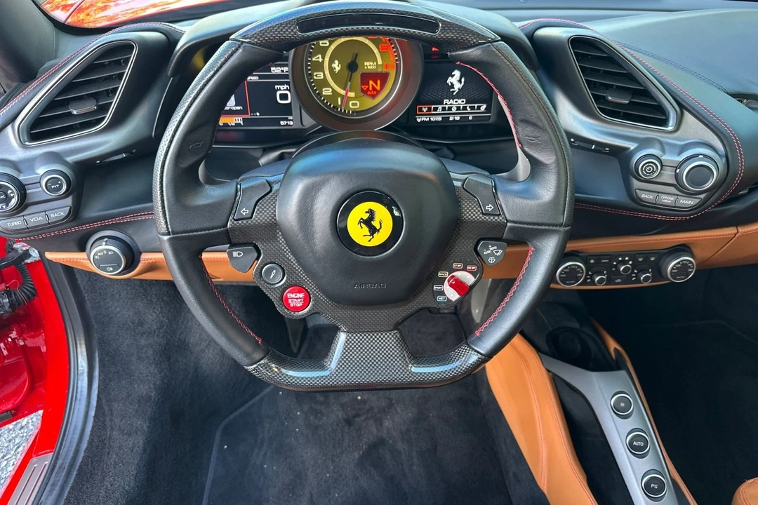 2017 Ferrari 488 Spider - Image 15 of 31