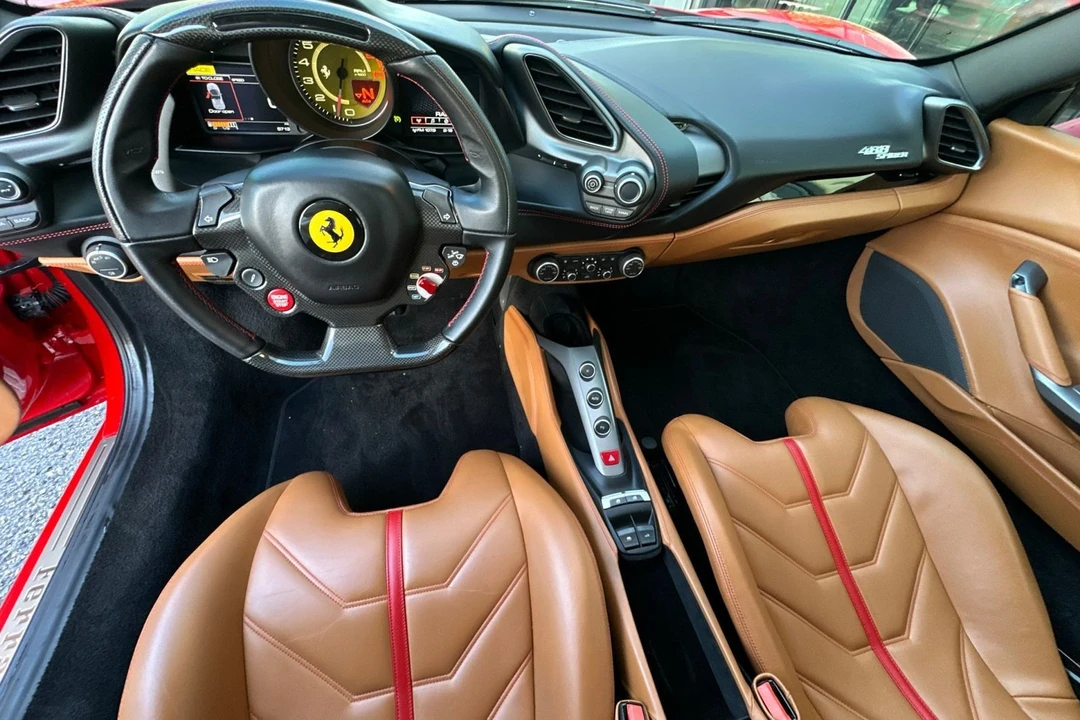2017 Ferrari 488 Spider - Image 6 of 31