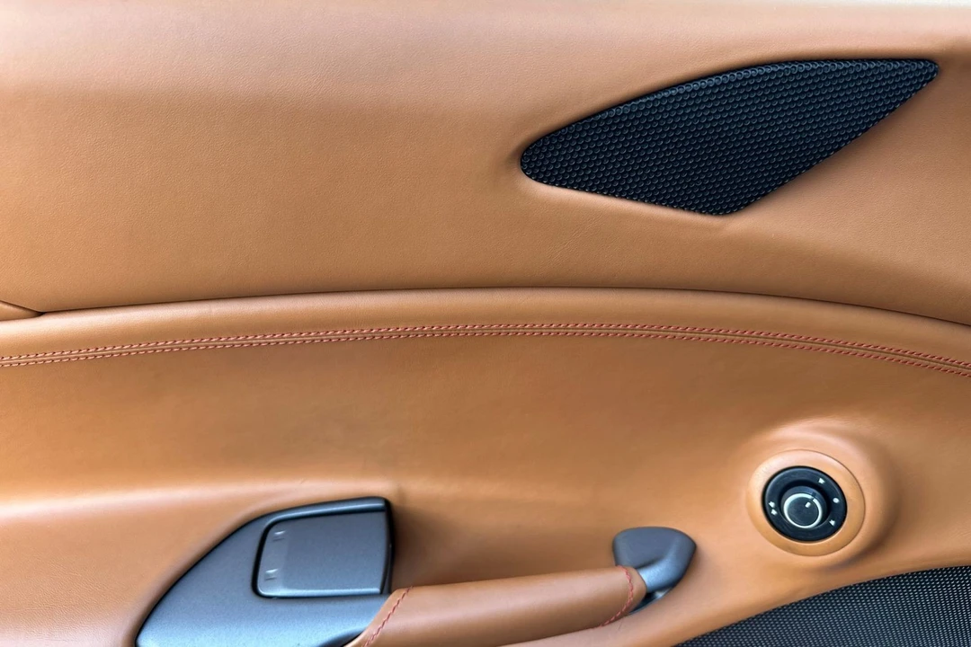 2017 Ferrari 488 Spider - Image 12 of 31
