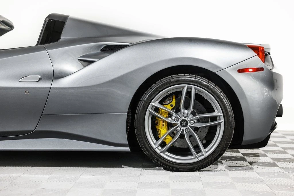 2017 Ferrari 488 Spider - Image 15 of 21