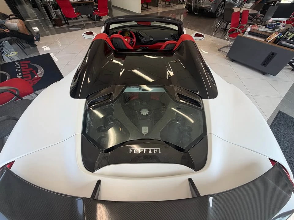 2017 Ferrari 488 Spider - Image 7 of 13