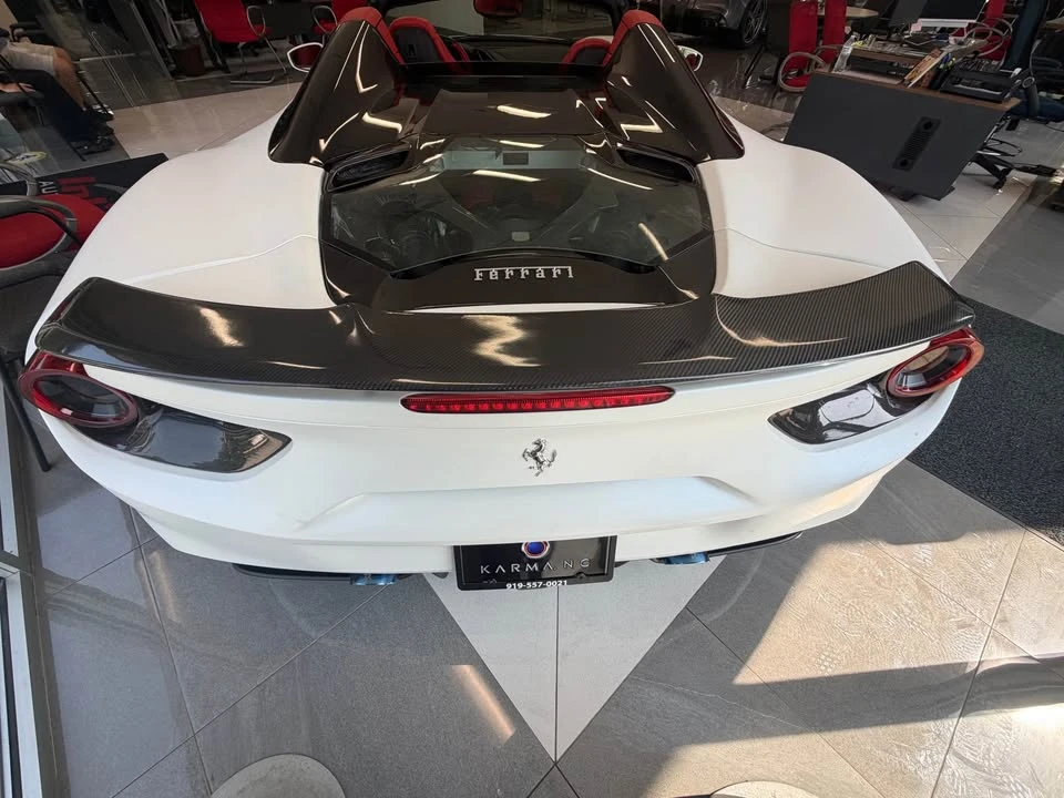 2017 Ferrari 488 Spider - Image 6 of 13