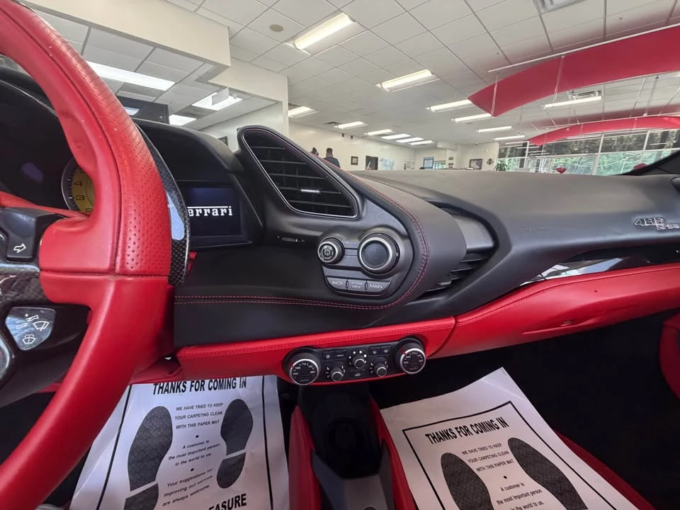2017 Ferrari 488 Spider - Image 12 of 13