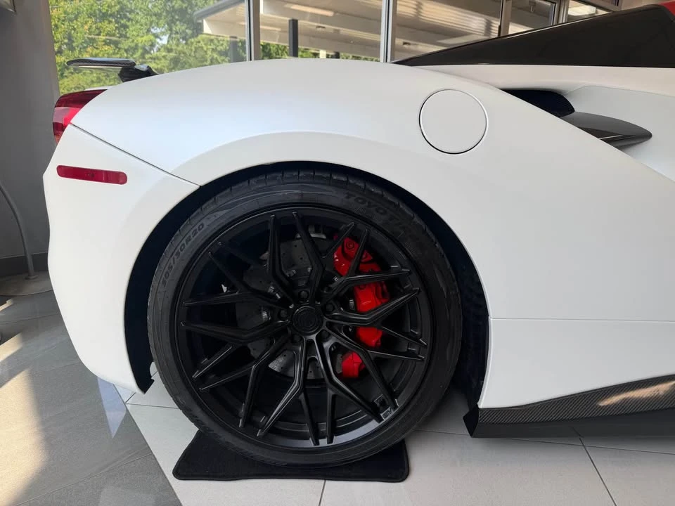 2017 Ferrari 488 Spider - Image 4 of 13