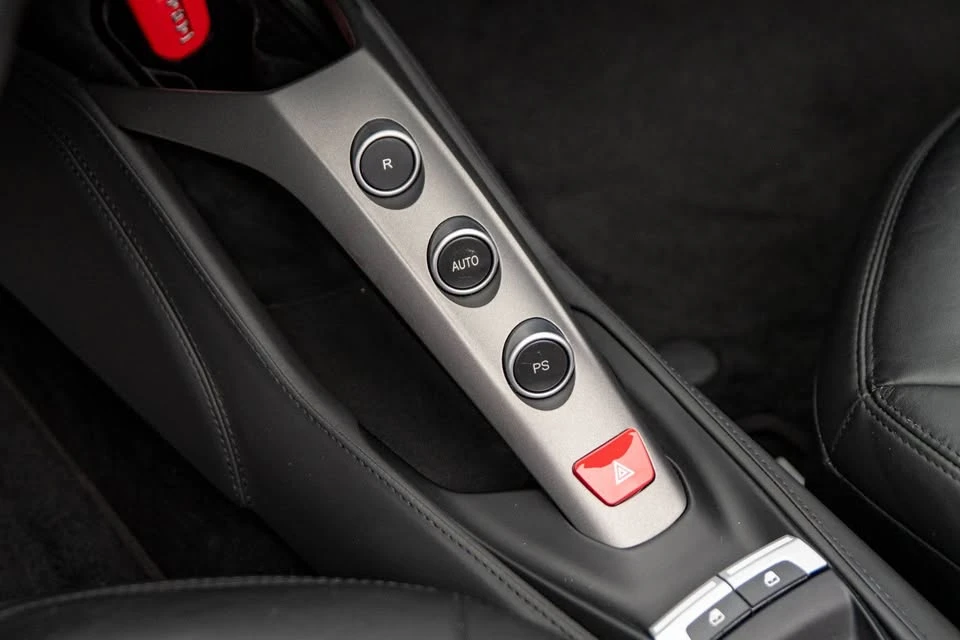 2017 Ferrari 488 Spider - Image 13 of 14
