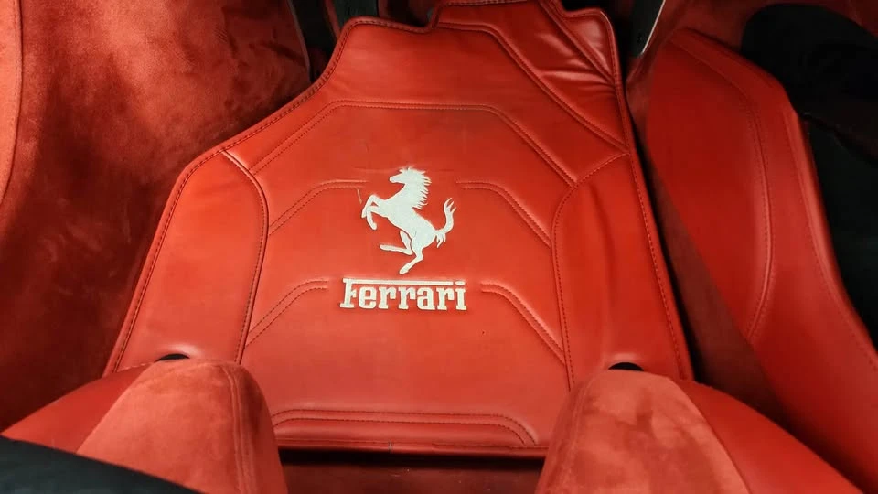 2017 Ferrari 488 Spider - Image 16 of 17