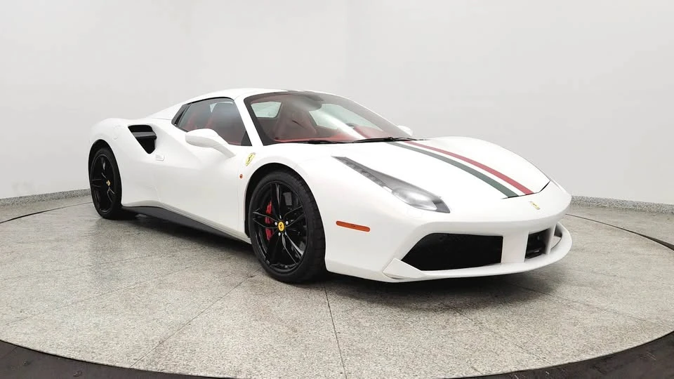 2017 Ferrari 488 Spider - Image 4 of 17