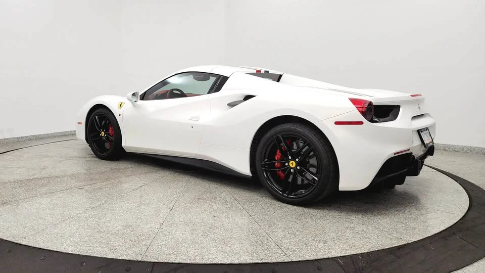 2017 Ferrari 488 Spider - Image 2 of 17