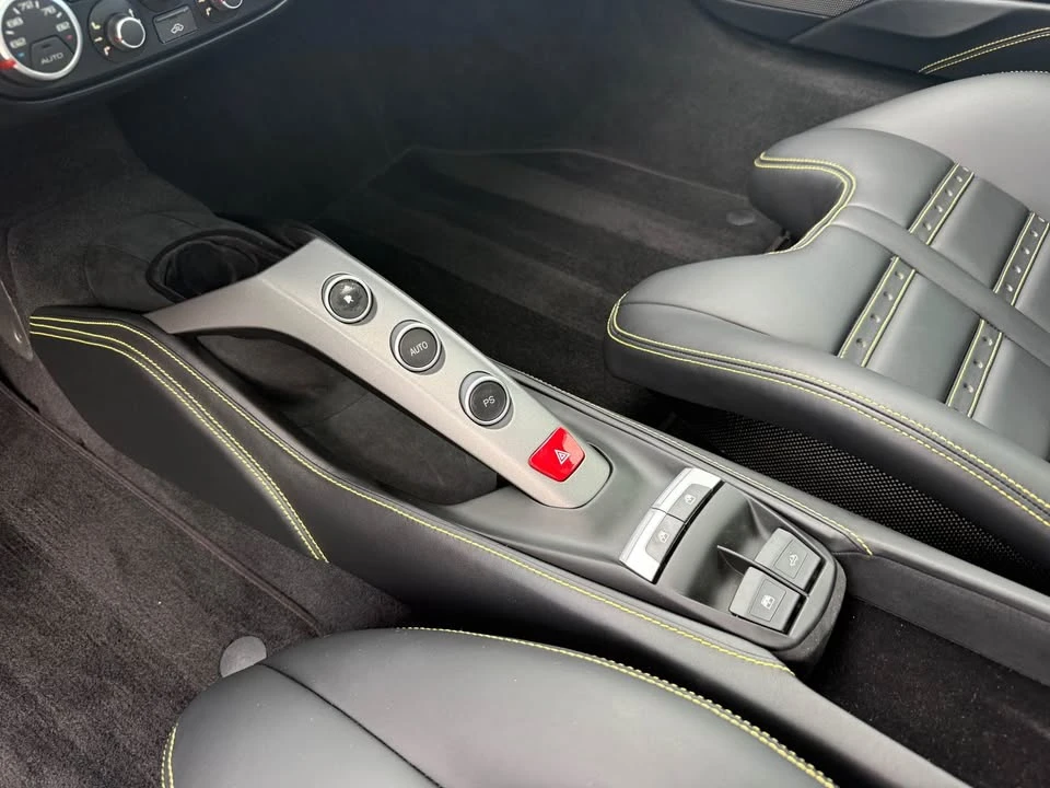 2017 Ferrari 488 Spider - Image 14 of 17