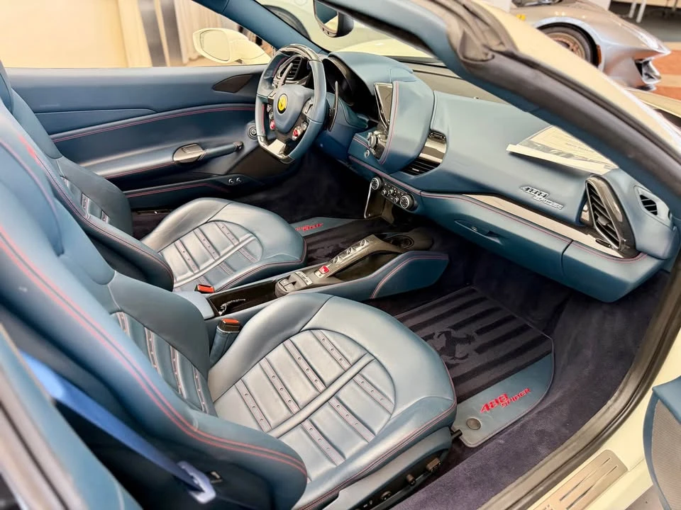 2017 Ferrari 488 Spider - Image 11 of 14