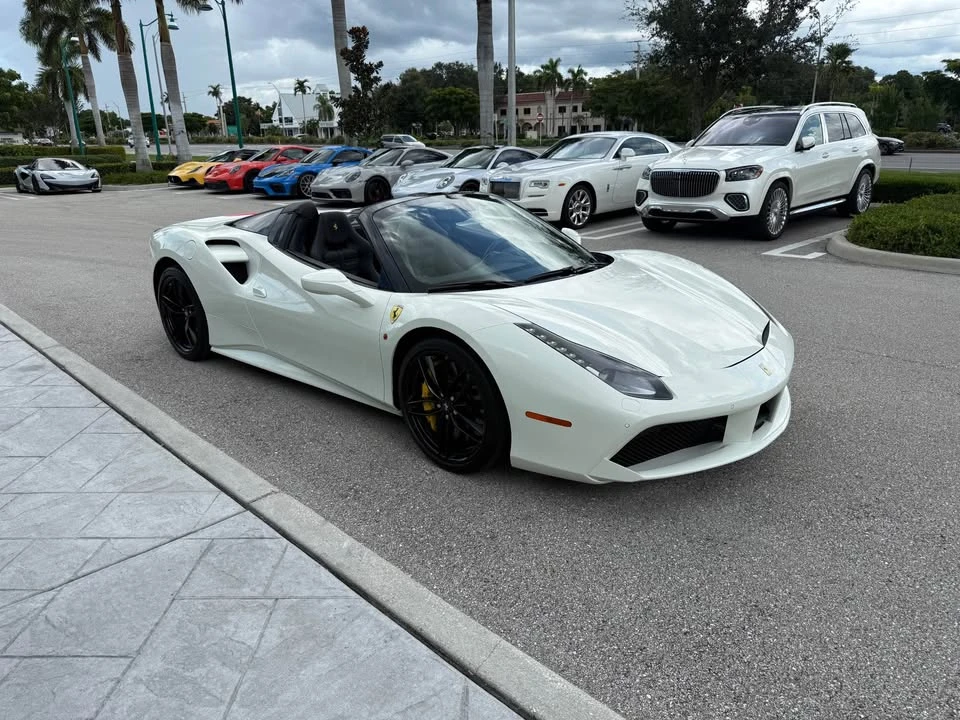 2017 Ferrari 488 Spider - Image 3 of 17