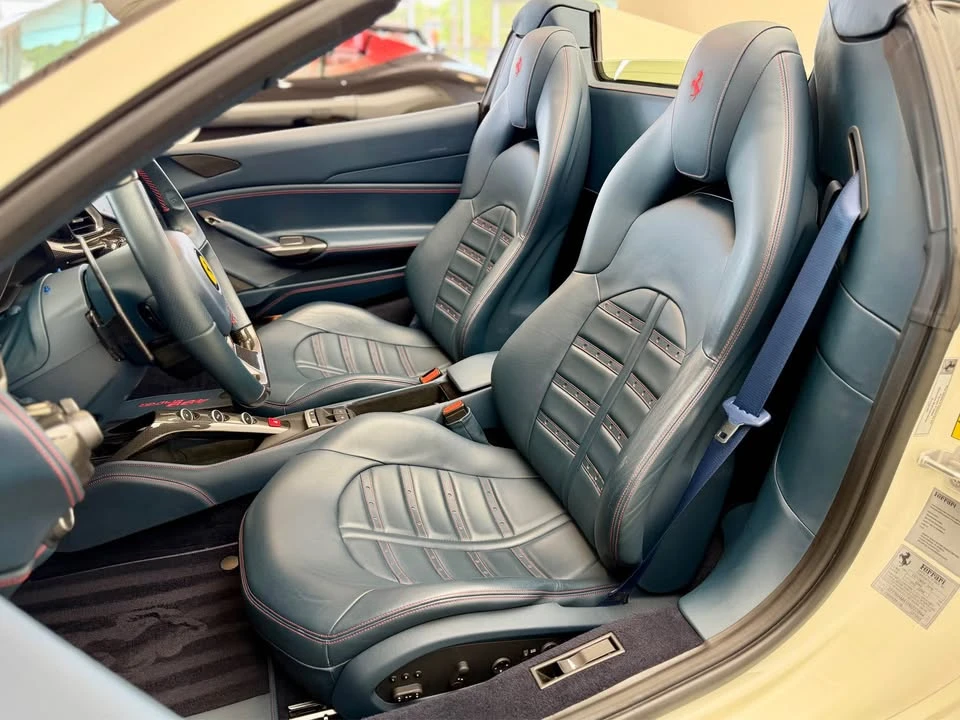 2017 Ferrari 488 Spider - Image 9 of 14