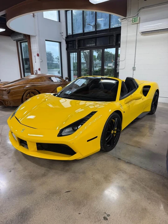 2017 Ferrari 488 Spider - Image 3 of 16