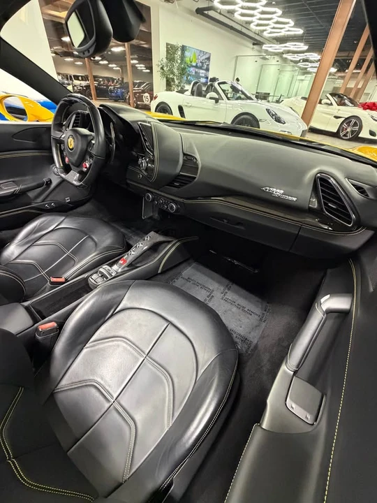 2017 Ferrari 488 Spider - Image 9 of 16