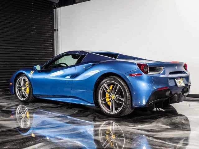 2017 Ferrari 488 Spider - Image 11 of 21