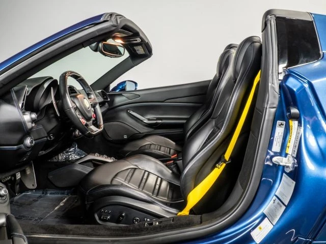 2017 Ferrari 488 Spider - Image 19 of 21