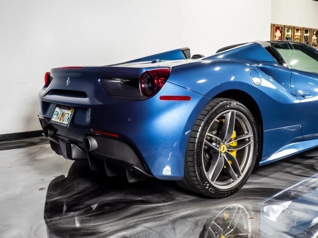 2017 Ferrari 488 Spider - Image 8 of 21