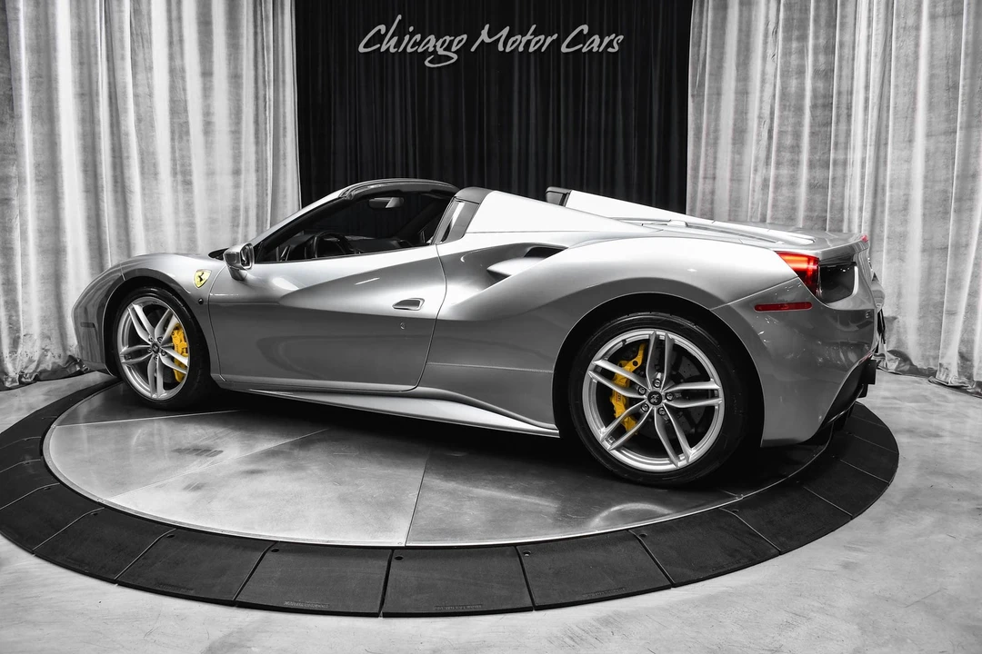 2017 Ferrari 488 Spider - Image 3 of 12