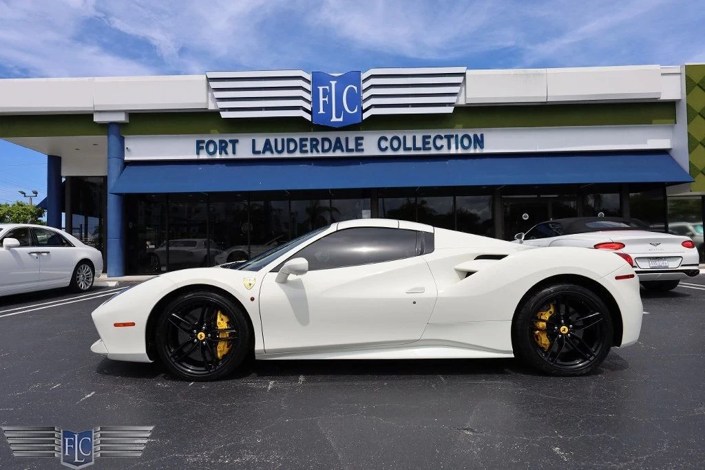 2017 Ferrari 488 Spider - Image 3 of 12