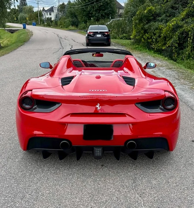 2017 Ferrari 488 Spider - Image 10 of 11