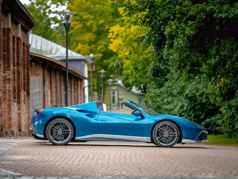 2017 Ferrari 488 Spider - Image 6 of 31