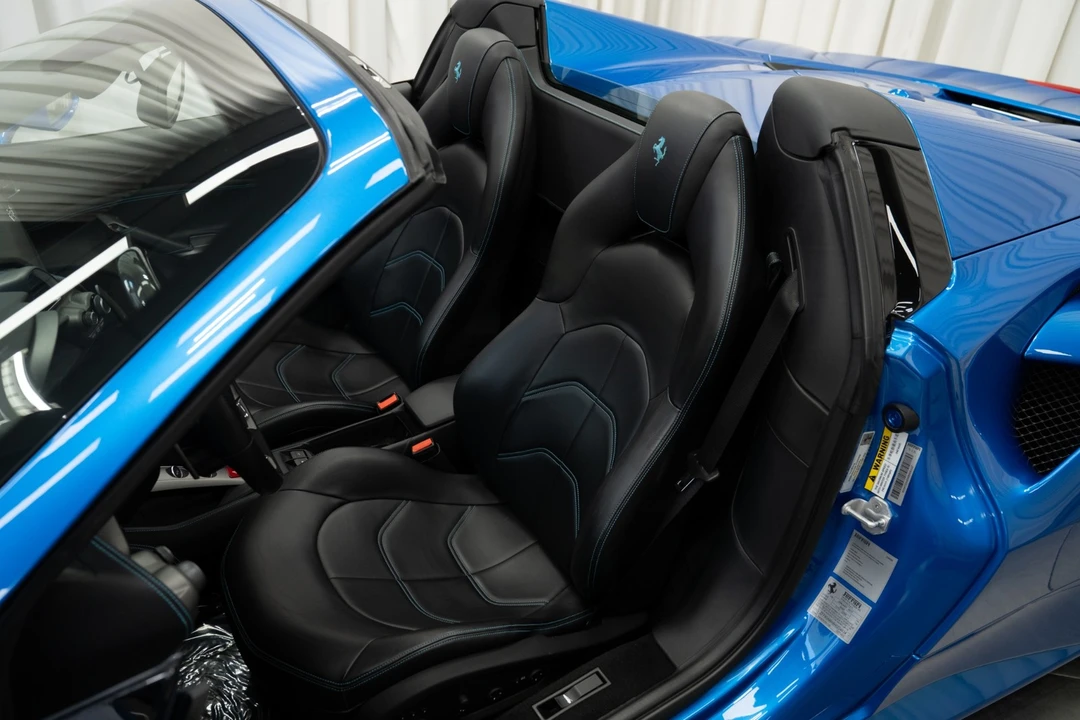 2017 Ferrari 488 Spider - Image 19 of 21