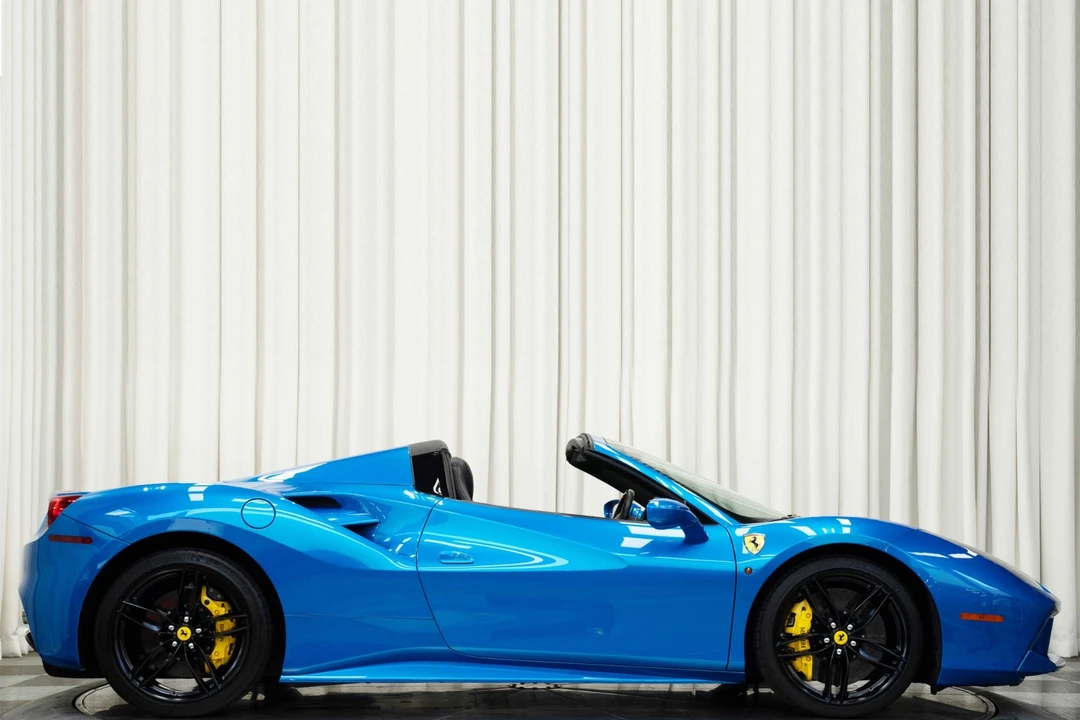 2017 Ferrari 488 Spider - Image 2 of 12