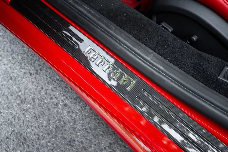 2017 Ferrari 488 Spider - Image 9 of 16