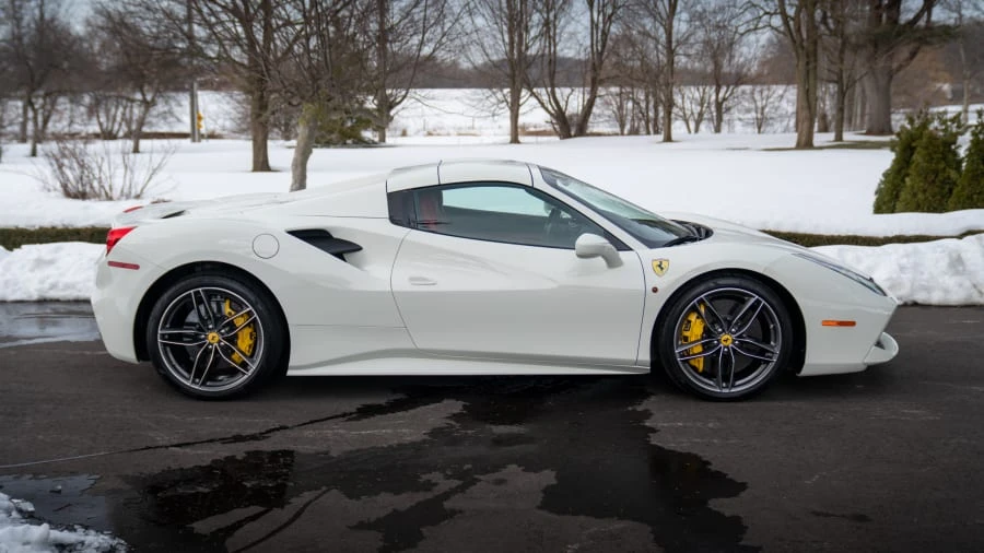 2017 Ferrari 488 Spider - Image 2 of 31
