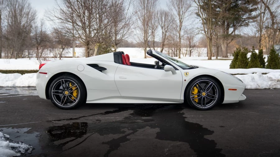 2017 Ferrari 488 Spider - Image 8 of 31