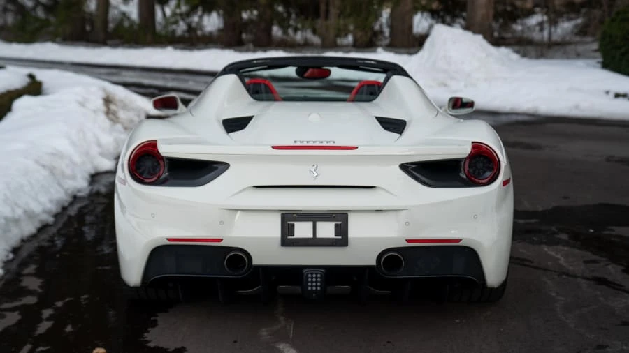 2017 Ferrari 488 Spider - Image 10 of 31