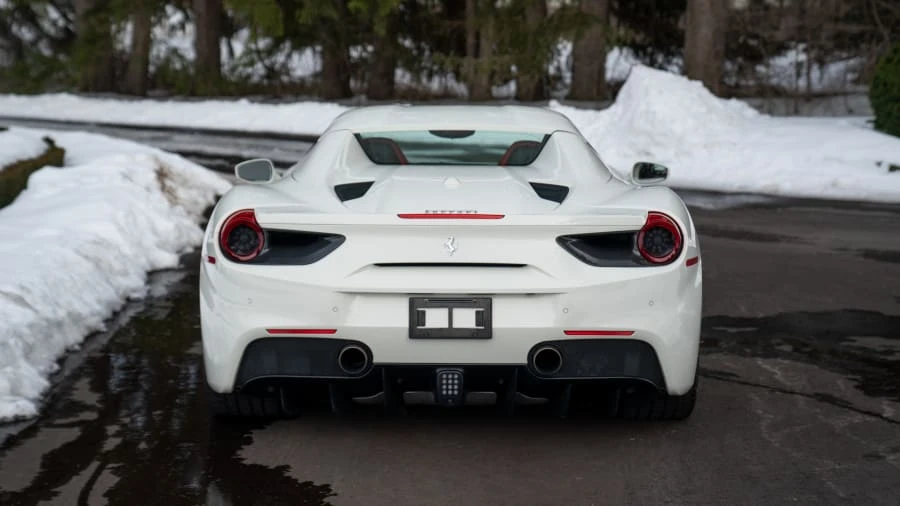 2017 Ferrari 488 Spider - Image 17 of 31