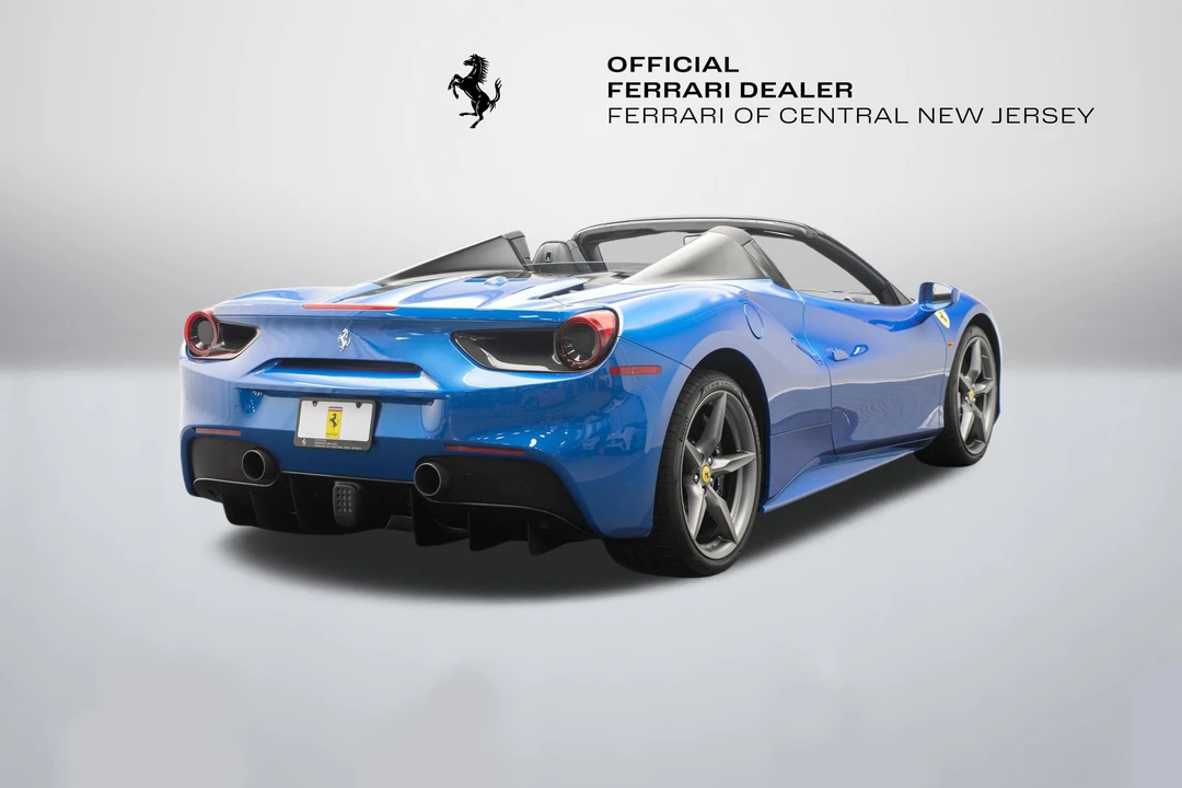 2017 Ferrari 488 Spider - Image 3 of 31