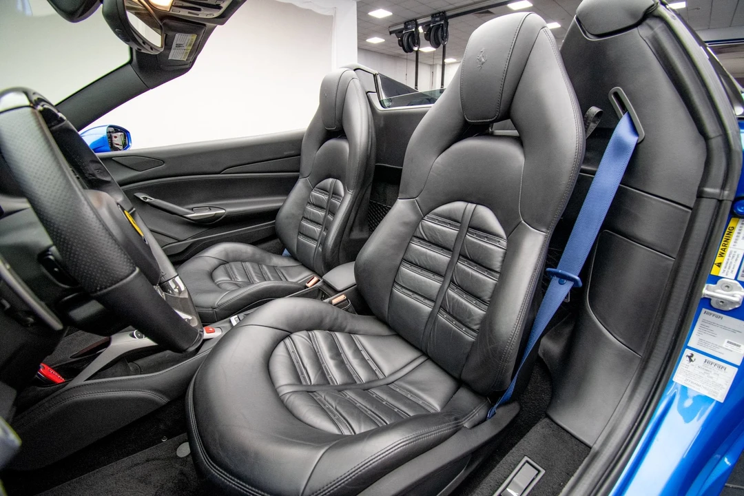 2017 Ferrari 488 Spider - Image 20 of 31