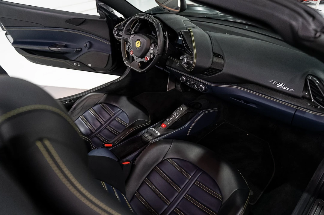 2017 Ferrari 488 Spider - Image 19 of 31